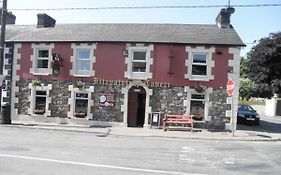 Fitzpatrick'S Tavern And Hotel